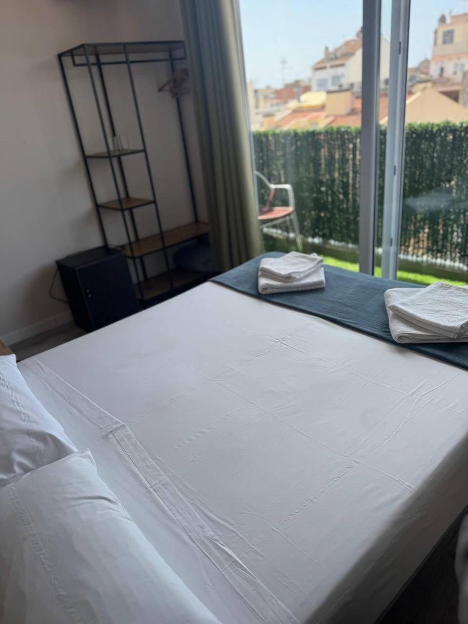 Hotel Colibri Calella Zewnętrze zdjęcie