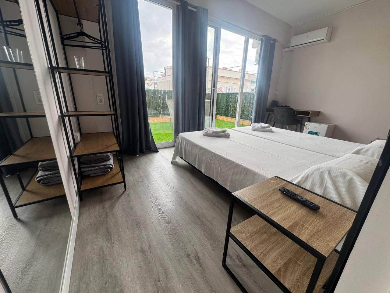 Hotel Colibri Calella Zewnętrze zdjęcie